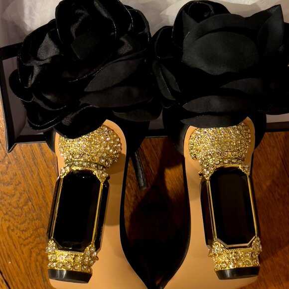 FSJ Shoes - NEW Black Rosette Heels Size 10
